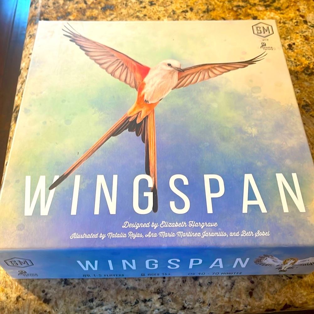 NWOT Wingspan a competitive bird collection game